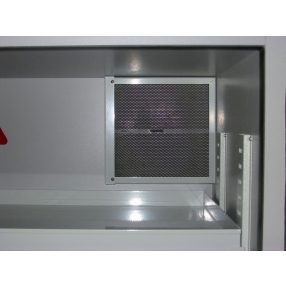   "KIT F" belső szűrőberendezés aktívszenes szűrővel és CUNCTATOR®-ral SAFETYBOX® szekrényekhez