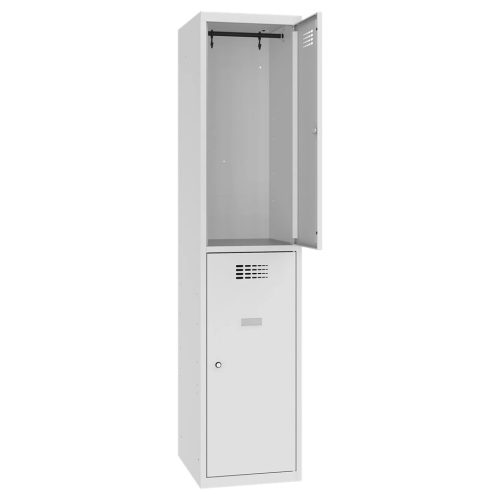 Sus 412 W rövidajtós öltözőszekrény (2 ajtós, teli lábazaton)