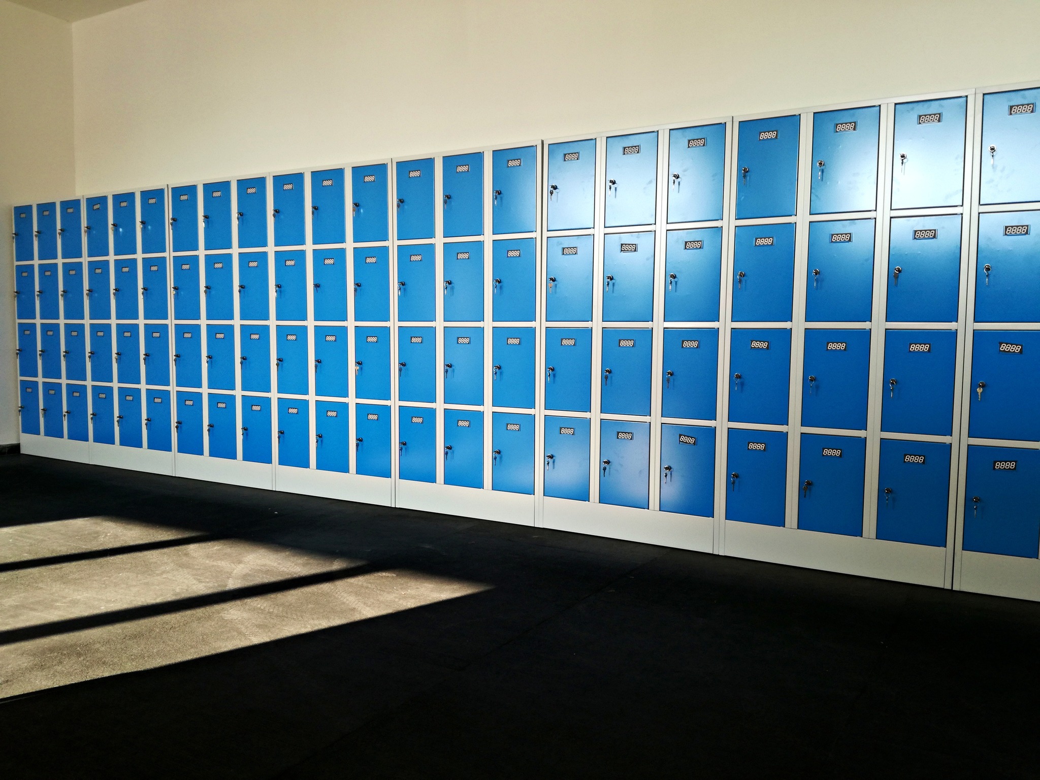 Csomagmegőrző szekrények